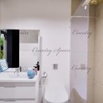 6-Apartamento Planta Baja-Baño del Dormitorio principal en Suite