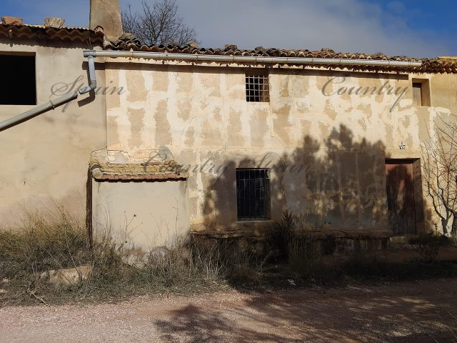 {:en}Semi-detached house to renovate entirely – La Romaneta, Monóvar{:}{:fr}Maison mitoyenne à Rénover entièrement – La Romaneta, Monóvar{:}{:nl}Halfvrijstaande woning te renoveren – La Romaneta, Monóvar{:}{:es}Casa adosada para reformar – La Romaneta, Monóvar{:}