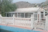 {:en}Charming Property with Swimming Pool and Large Plot in Crevillente{:}{:fr}Belle maison avec piscine et grand terrain à Crevillente{:}{:nl}Mooie woning met zwembad en groot perceel in Crevillente{:}{:es}Bonita casa con piscina y amplia parcela en Crevillente{:} at Crevillent, Province d'Alicante, Espagne for 220000