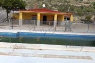 {:en}Charming House with Swimming Pool and Stunning Views{:}{:fr}Charmante maison avec piscine et vue magnifique{:}{:nl}Charmante woning met zwembad en prachtig uitzicht{:}{:es}Bonita casa con piscina y maravillosas vistas{:} at Crevillent, Province d'Alicante, Espagne for 249000