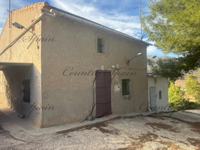 {:en}Two adjoining renovation properties with breathtaking views in Algayat (La Romana){:}{:fr}Deux maisons mitoyennes à rénover avec une vue à couper le souffle à Algayat (La Romana){:}{:nl}Twee aan elkaar gebouwde renovatiewoningen met adembenemend uitzicht in Algayat (La Romana){:}{:es}Dos casas adosadas para reformar con unas vistas impresionantes en Algayat (La Romana){:}