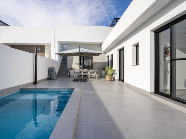 {:en}3 Bedrooms Detached Villa in Torre Pacheco - BCK-CIMAN{:}{:fr}Detached Villa de 3 Chambres  à Torre Pacheco - BCK-CIMAN{:}{:nl}Detached Villa met 3 Slaapkamers  in Torre Pacheco - BCK-CIMAN{:}{:es}Detached Villa de 3 Dormitorios en Torre Pacheco - BCK-CIMAN{:}