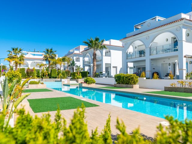 {:en}3 Bedrooms VILLA in CIUDAD QUESADA - I2461{:}{:fr}VILLA de 3 Chambres  à CIUDAD QUESADA - I2461{:}{:nl}VILLA met 3 Slaapkamers  in CIUDAD QUESADA - I2461{:}{:es}VILLA de 3 Dormitorios en CIUDAD QUESADA - I2461{:}