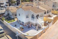 {:en}2 Bedrooms VILLA in ORIHUELA COSTA - D2476{:}{:fr}VILLA de 2 Chambres  à ORIHUELA COSTA - D2476{:}{:nl}VILLA met 2 Slaapkamers  in ORIHUELA COSTA - D2476{:}{:es}VILLA de 2 Dormitorios en ORIHUELA COSTA - D2476{:} at ORIHUELA COSTA, ALICANTE / COSTA BLANCA, Spain for 285000