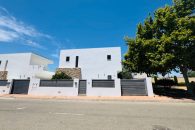 {:en}3 Bedrooms VILLA in SAN PEDRO DEL PINATAR - K2492{:}{:fr}VILLA de 3 Chambres  à SAN PEDRO DEL PINATAR - K2492{:}{:nl}VILLA met 3 Slaapkamers  in SAN PEDRO DEL PINATAR - K2492{:}{:es}VILLA de 3 Dormitorios en SAN PEDRO DEL PINATAR - K2492{:} at SAN PEDRO DEL PINATAR, MURCIA / COSTA CÁLIDA, Spain for 550000