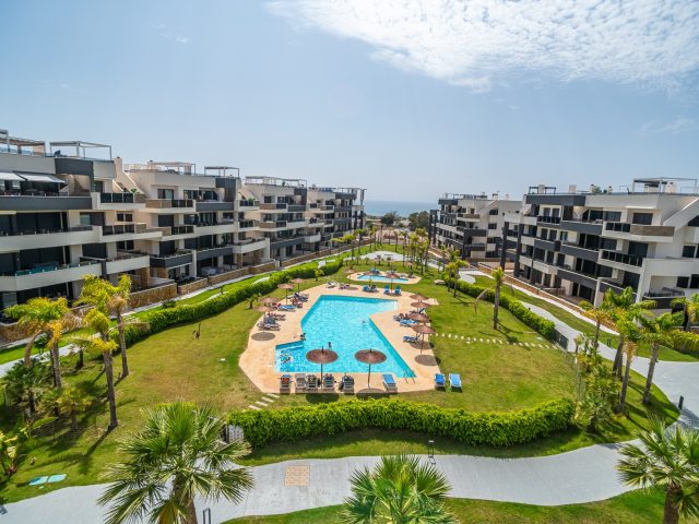 {:en}2 Bedrooms APARTMENT in TORREVIEJA - K2497{:}{:fr}APARTMENT de 2 Chambres  à TORREVIEJA - K2497{:}{:nl}APARTMENT met 2 Slaapkamers  in TORREVIEJA - K2497{:}{:es}APARTMENT de 2 Dormitorios en TORREVIEJA - K2497{:}