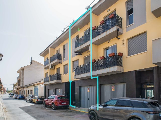{:en}3 Bedrooms Villa in Pinoso - FOX-R186{:}{:fr}Villa de 3 Chambres  à Pinoso - FOX-R186{:}{:nl}Villa met 3 Slaapkamers  in Pinoso - FOX-R186{:}{:es}Villa de 3 Dormitorios en Pinoso - FOX-R186{:}