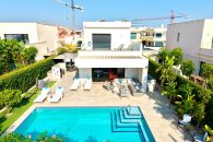 {:en}4 Bedrooms Detached Villa in Los Montesinos - BC-CAKE-D{:}{:fr}Detached Villa de 4 Chambres  à Los Montesinos - BC-CAKE-D{:}{:nl}Detached Villa met 4 Slaapkamers  in Los Montesinos - BC-CAKE-D{:}{:es}Detached Villa de 4 Dormitorios en Los Montesinos - BC-CAKE-D{:} at Los Montesinos, Alicante, Spain for 595000