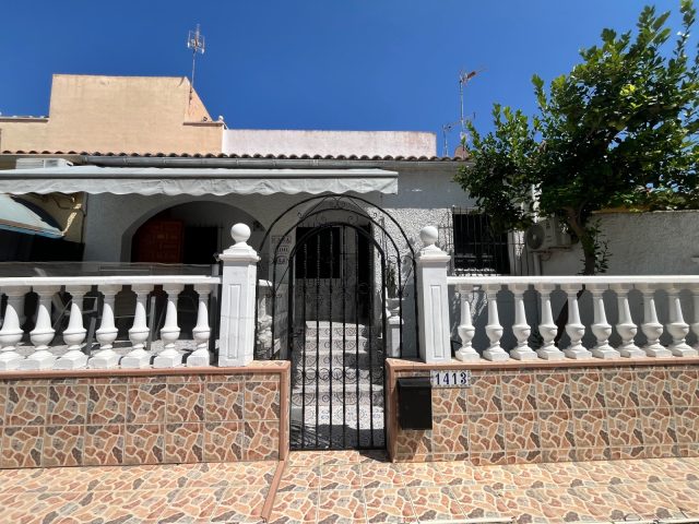 {:en}2 Bedrooms HOUSE in SAN FULGENCIO - S2506{:}{:fr}HOUSE de 2 Chambres  à SAN FULGENCIO - S2506{:}{:nl}HOUSE met 2 Slaapkamers  in SAN FULGENCIO - S2506{:}{:es}HOUSE de 2 Dormitorios en SAN FULGENCIO - S2506{:}