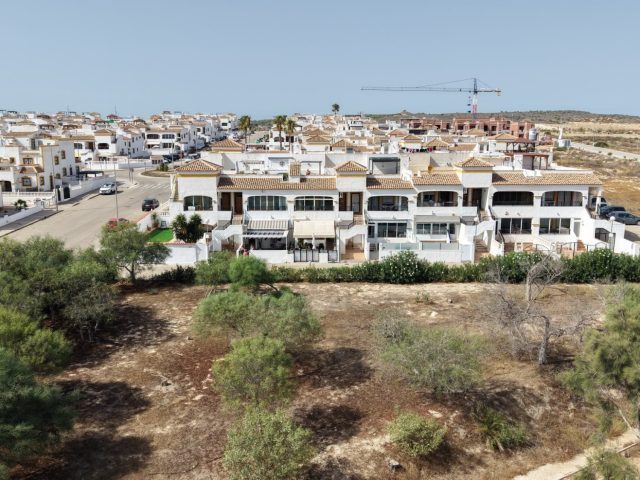 {:en}2 Bedrooms Apartment / Flat in Entre Naranjo - Vistabella Golf - BC-JEAN{:}{:fr}Apartment / Flat de 2 Chambres  à Entre Naranjo - Vistabella Golf - BC-JEAN{:}{:nl}Apartment / Flat met 2 Slaapkamers  in Entre Naranjo - Vistabella Golf - BC-JEAN{:}{:es}Apartment / Flat de 2 Dormitorios en Entre Naranjo - Vistabella Golf - BC-JEAN{:}