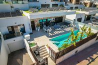 {:en}4 Bedrooms VILLA in ROJALES - S2514{:}{:fr}VILLA de 4 Chambres  à ROJALES - S2514{:}{:nl}VILLA met 4 Slaapkamers  in ROJALES - S2514{:}{:es}VILLA de 4 Dormitorios en ROJALES - S2514{:} at ROJALES, ALICANTE / COSTA BLANCA, Spain for 745000