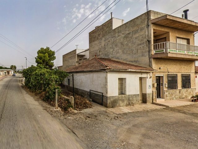 {:en}4 Bedrooms HOUSE in ORIHUELA - E2512{:}{:fr}HOUSE de 4 Chambres  à ORIHUELA - E2512{:}{:nl}HOUSE met 4 Slaapkamers  in ORIHUELA - E2512{:}{:es}HOUSE de 4 Dormitorios en ORIHUELA - E2512{:}