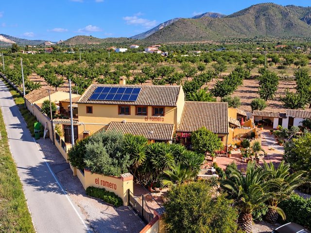 {:en}6 Bedrooms Villa in Barbarroja - AM-FINCA EL ROMERO{:}{:fr}Villa de 6 Chambres  à Barbarroja - AM-FINCA EL ROMERO{:}{:nl}Villa met 6 Slaapkamers  in Barbarroja - AM-FINCA EL ROMERO{:}{:es}Villa de 6 Dormitorios en Barbarroja - AM-FINCA EL ROMERO{:}