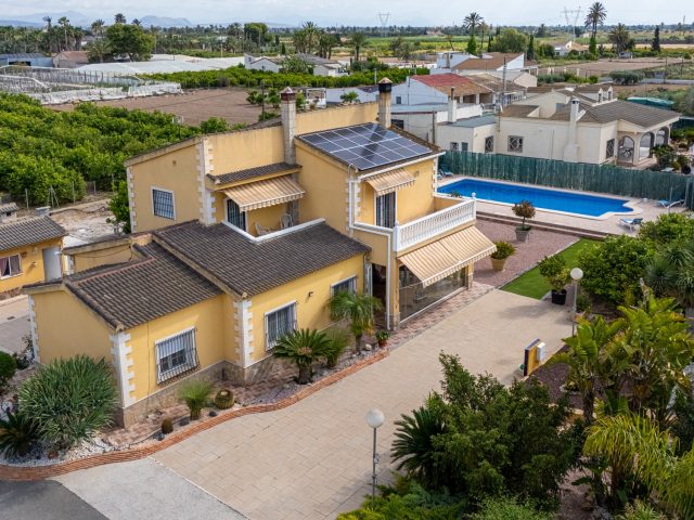 {:en}5 Bedrooms Detached Villa in Elche - BC-VISA{:}{:fr}Detached Villa de 5 Chambres  à Elche - BC-VISA{:}{:nl}Detached Villa met 5 Slaapkamers  in Elche - BC-VISA{:}{:es}Detached Villa de 5 Dormitorios en Elche - BC-VISA{:}