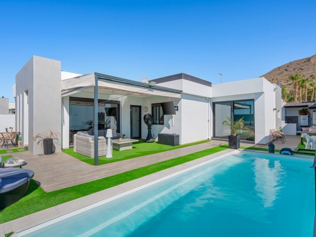 {:en}4 Bedrooms VILLA in FORTUNA - K2528{:}{:fr}VILLA de 4 Chambres  à FORTUNA - K2528{:}{:nl}VILLA met 4 Slaapkamers  in FORTUNA - K2528{:}{:es}VILLA de 4 Dormitorios en FORTUNA - K2528{:}